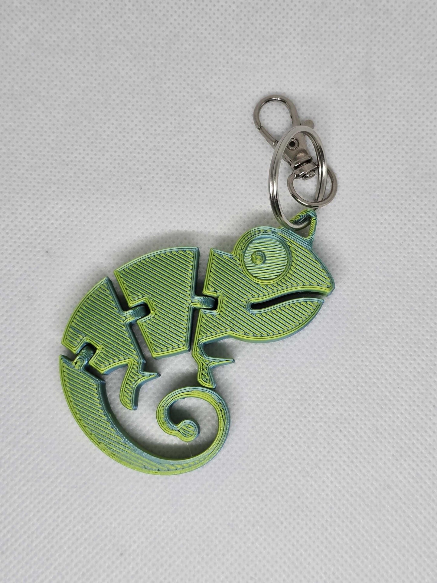 3D Printed Articulated Chameleon Keychain – Fidget Toy-Digital Chaotik