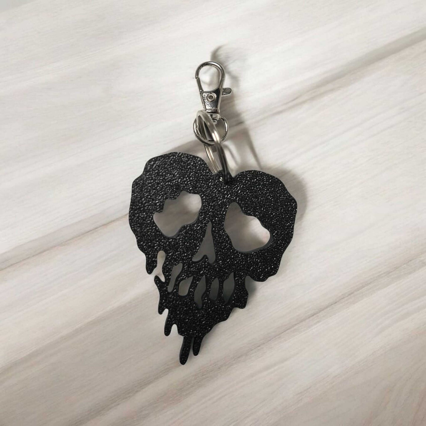 Gothic Skull Heart Keychain - Melted Effect-Digital Chaotik