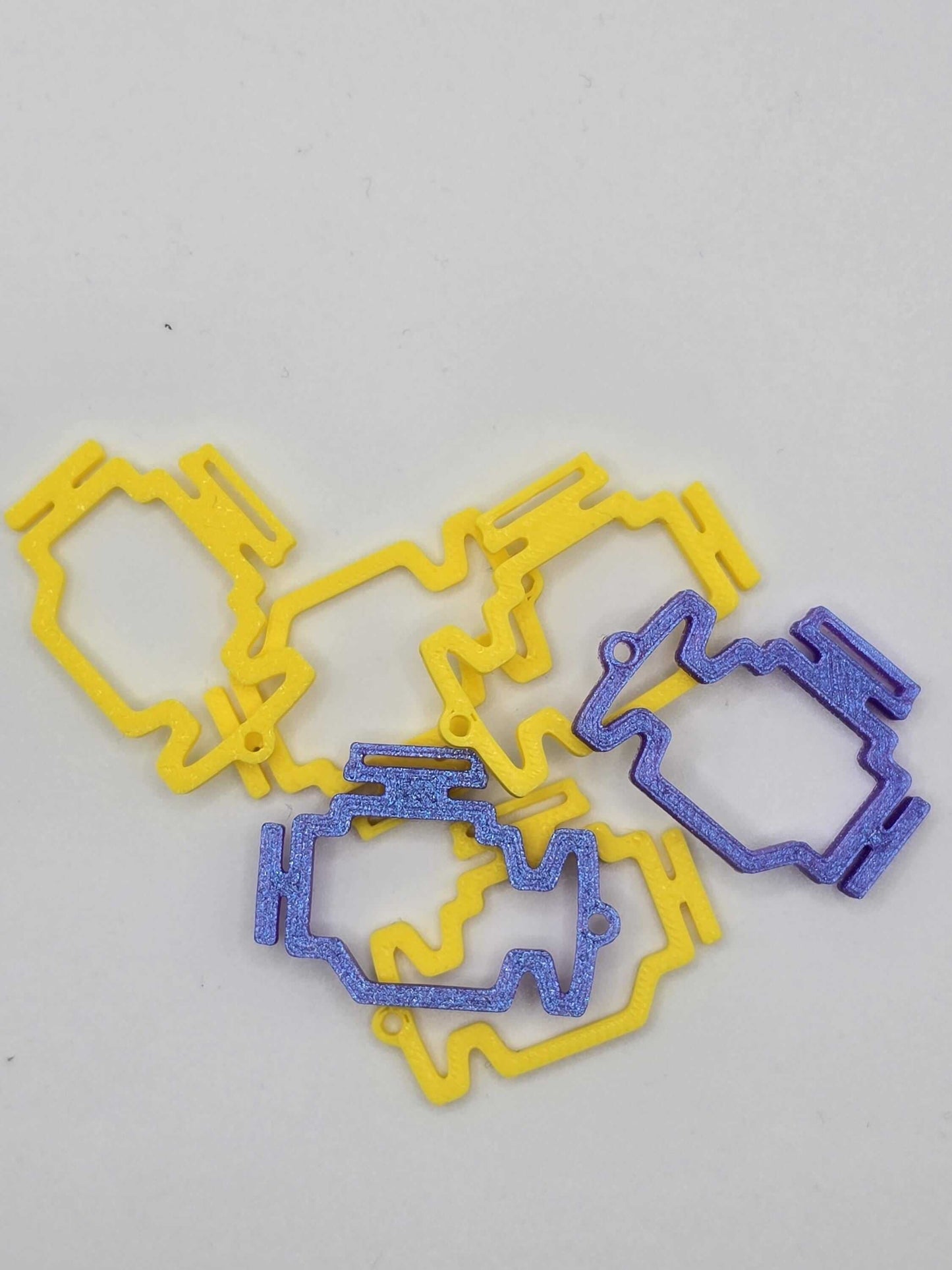 Funny Check Engine Light Keychain: 3D Printed Car Lover Gift-Digital Chaotik